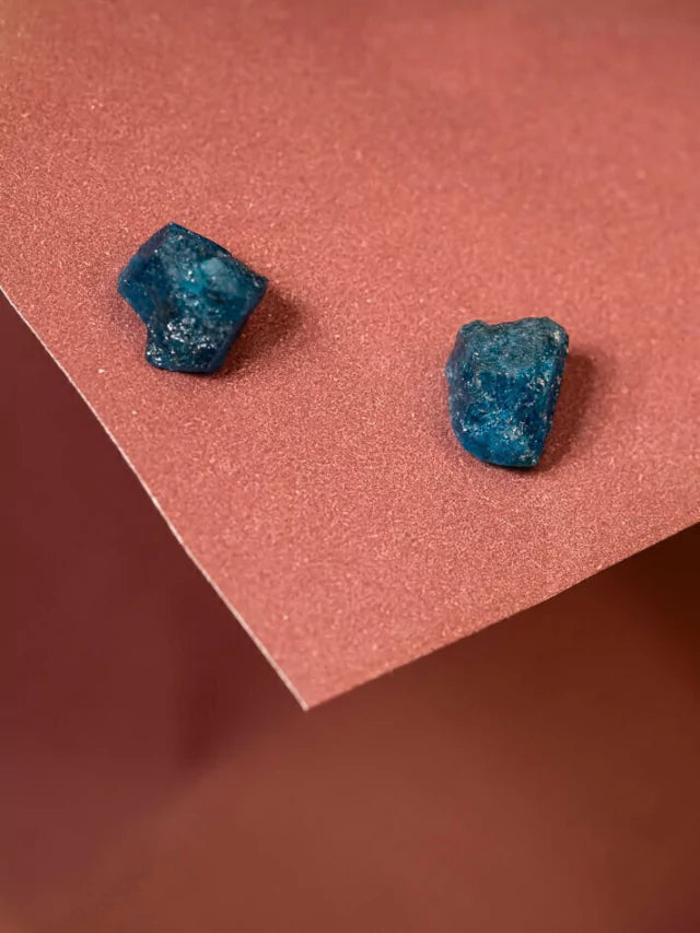 Brinco de Apatita Azul — Luz