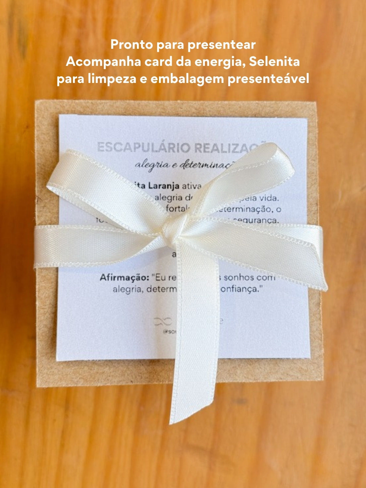Escapulário Realização — embalagem presenteável