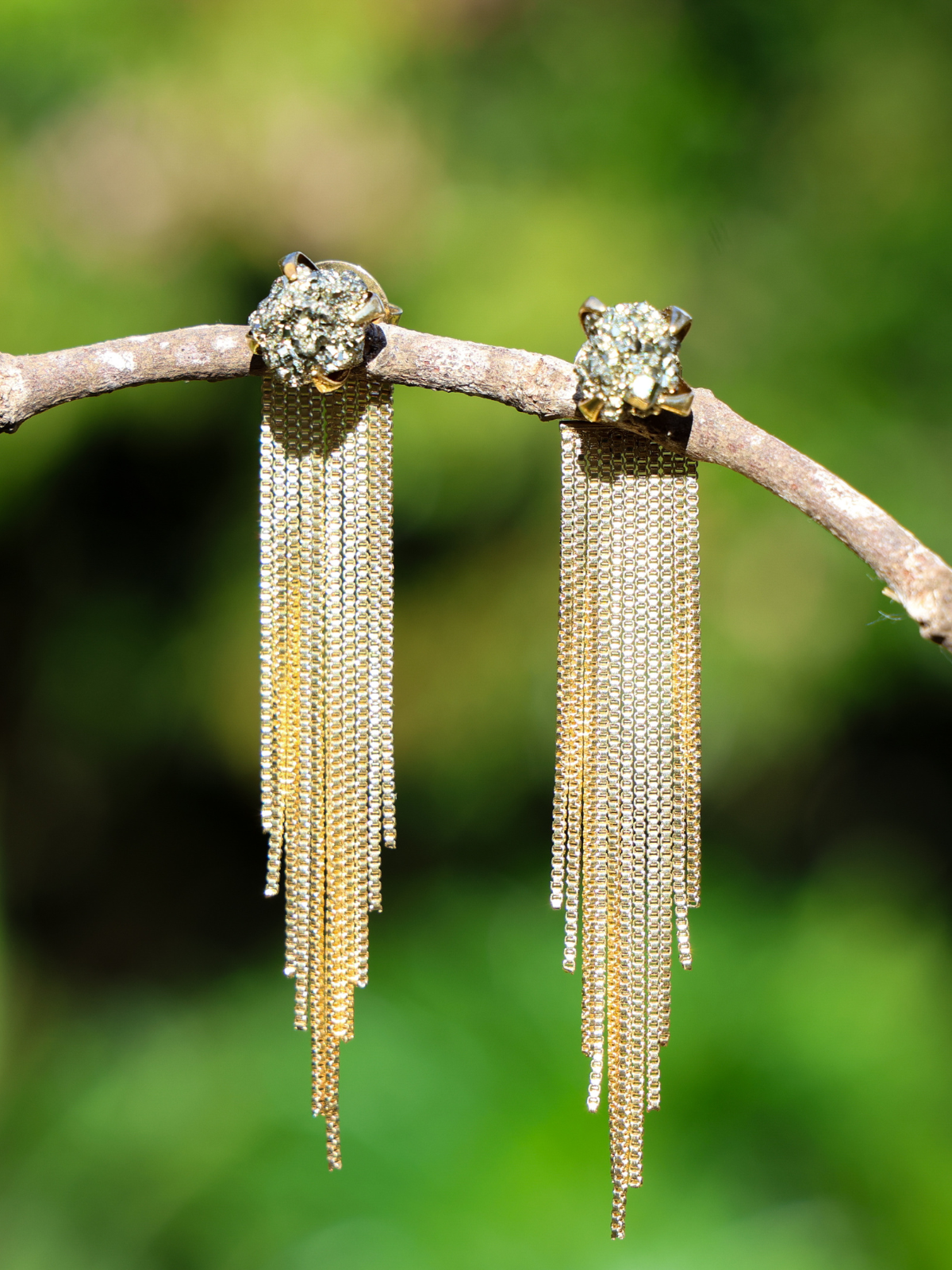 Brinco Aura - Pirita